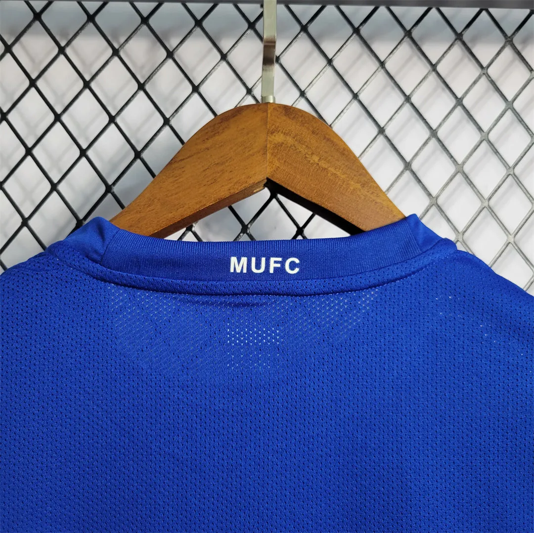 08-09 Manchester United away Kit