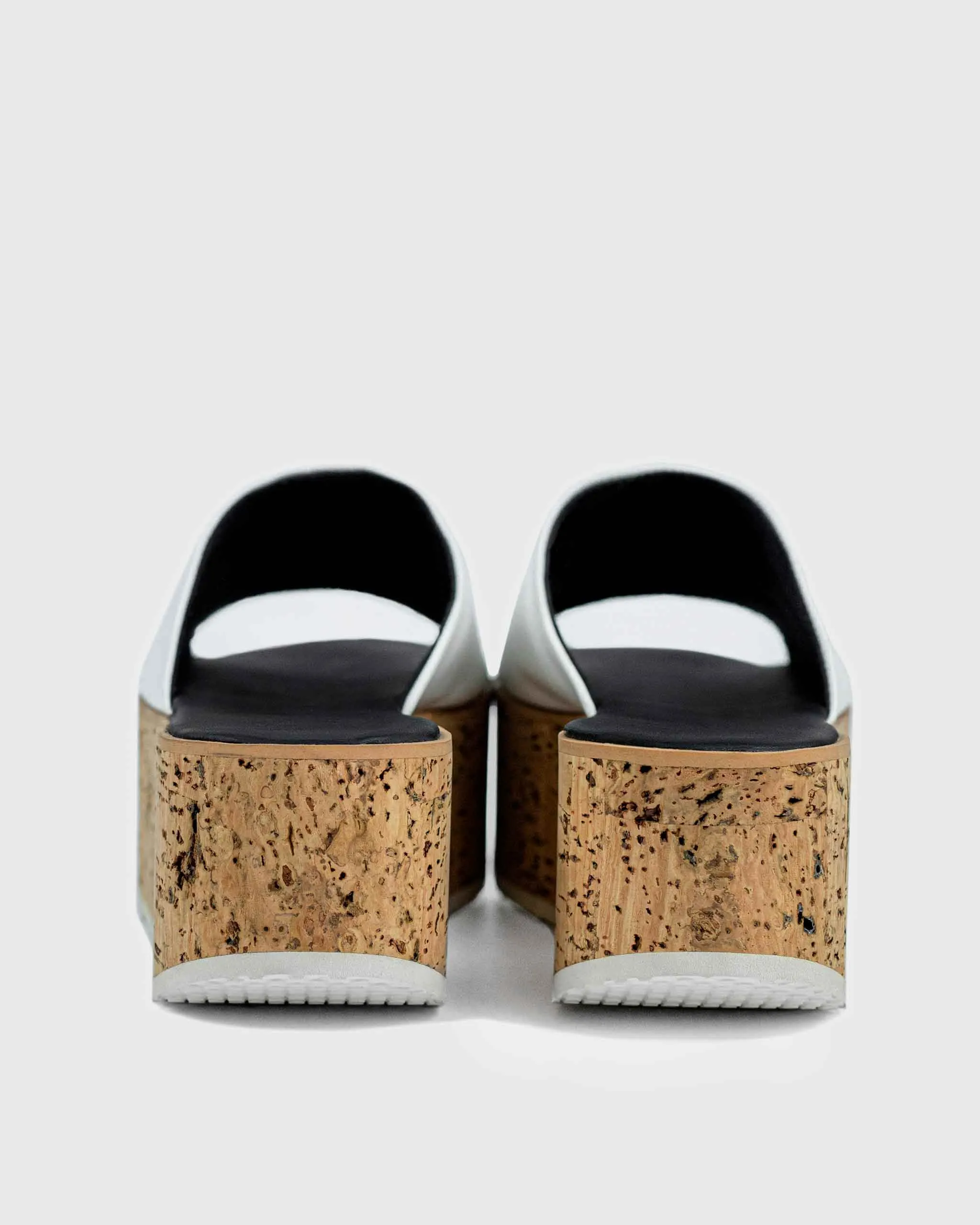 Geigi Flatforms Grape Leather Sandals White