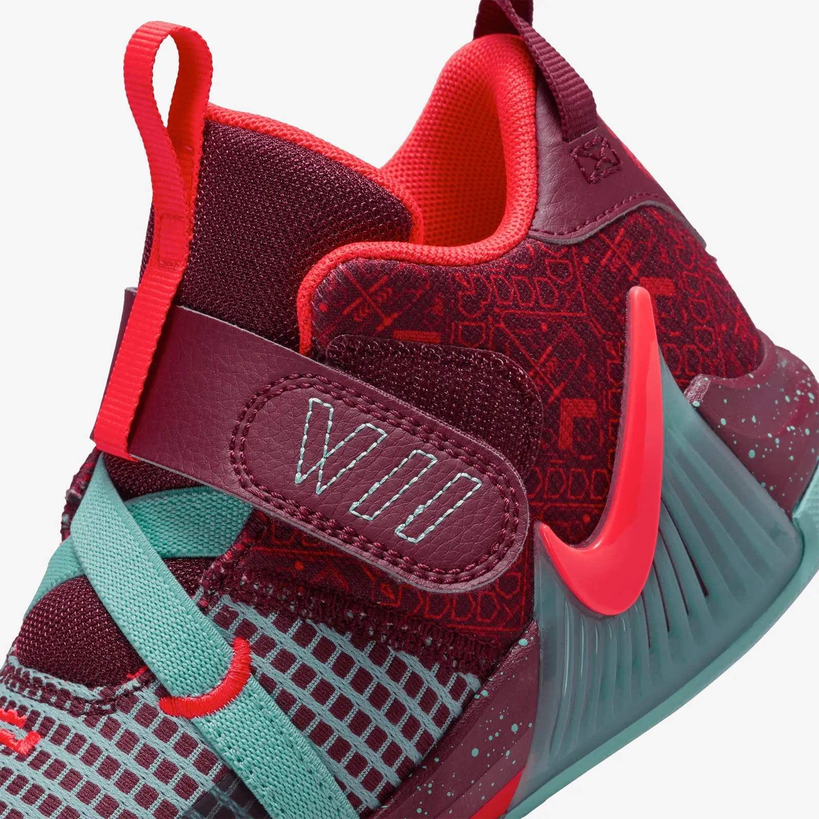 LeBron Witness 7 (PS) - Team Red/Jade