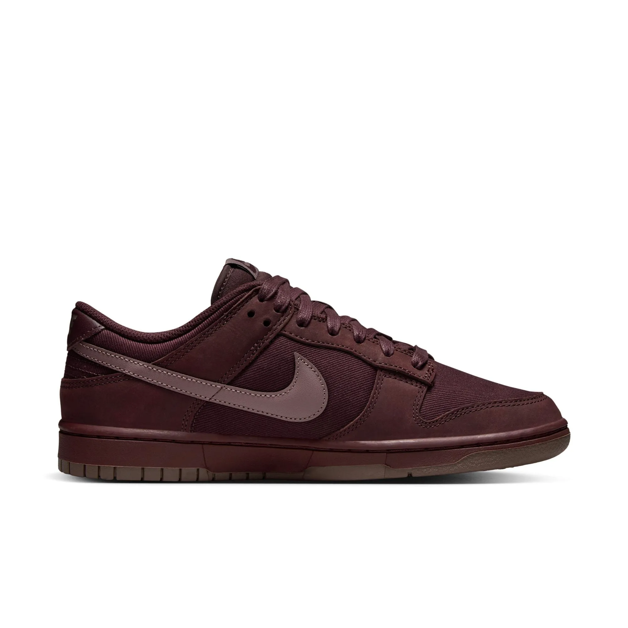 Nike Dunk Low Retro PRM