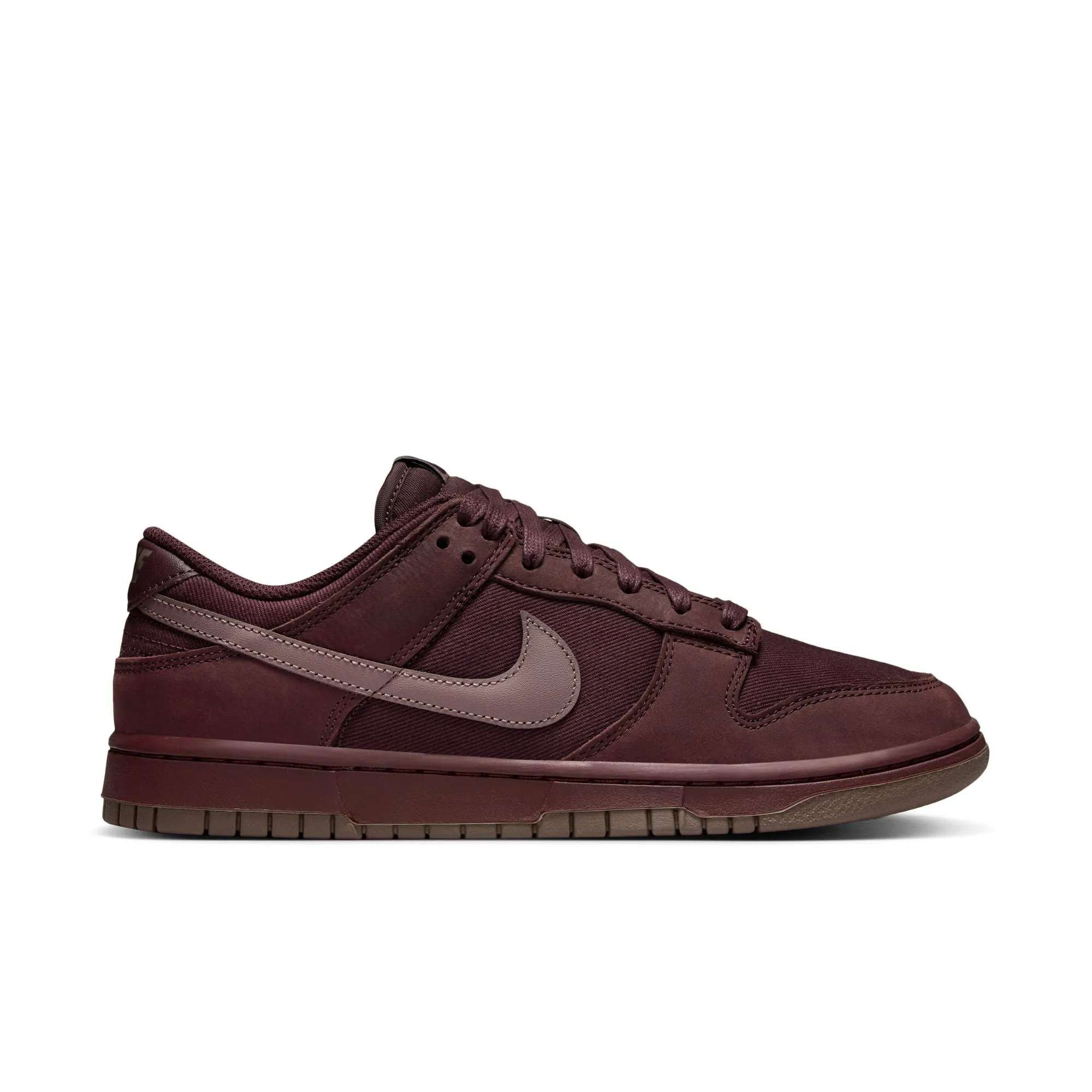 Nike Dunk Low Retro PRM