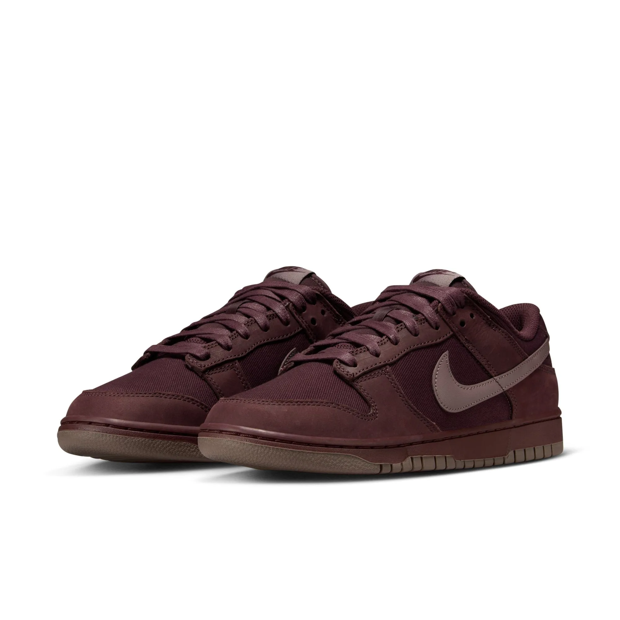Nike Dunk Low Retro PRM